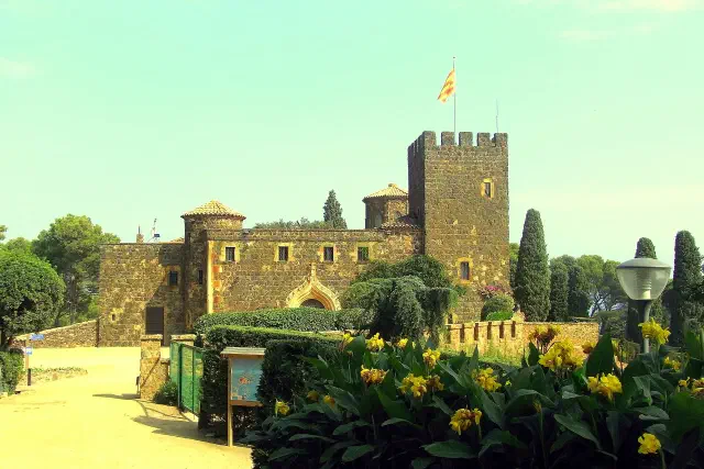De botanische tuin van Cap Roig op de kliffen bij Calella de Palafrugell