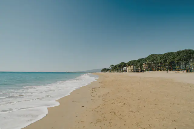 Foto van Playa de Vilafortuny in Cambrils Foto van Playa de Vilafortuny in Cambrils
