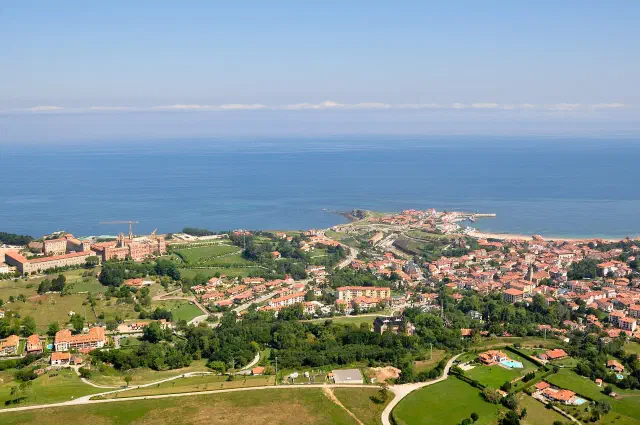 Header afbeelding van Comillas in Spanje Header afbeelding van Comillas in Spanje