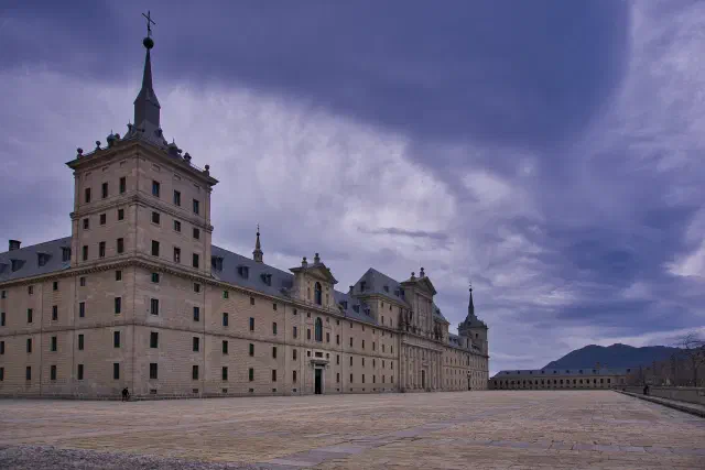 Header afbeelding van El Escorial in Spanje Header afbeelding van El Escorial in Spanje
