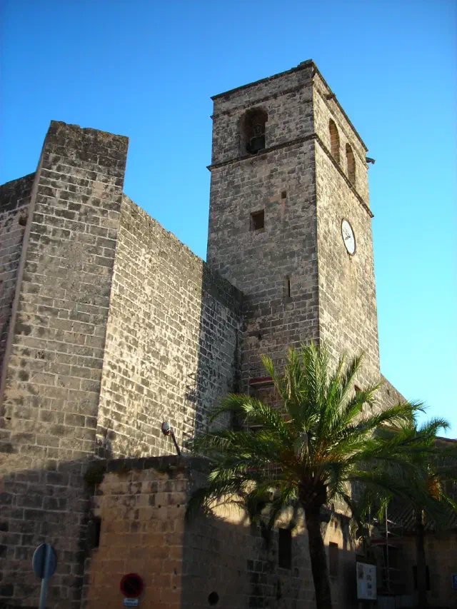De Iglesia de San Bartolomé in Jávea De Iglesia de San Bartolomé in Jávea