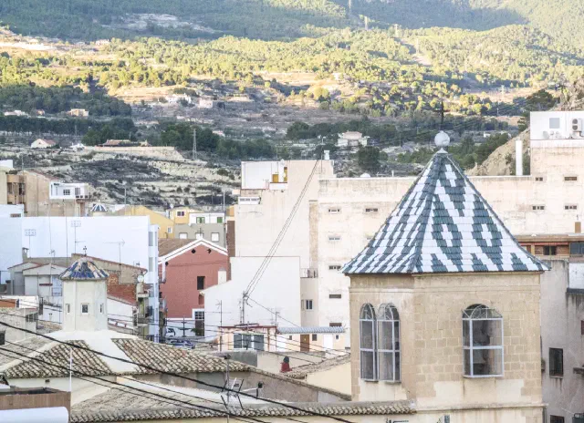 Foto van het dak van Iglesia de la Asuncion in Jijona
