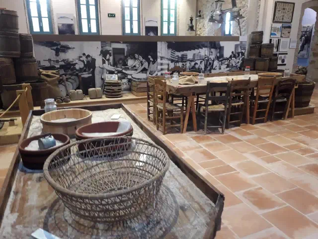 Binnen in het museum Ansjovis en Zout in L'Escala