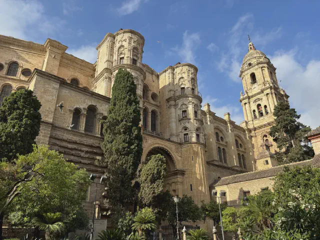 Een foto van de Kathedraal in Malaga, ook wel La Manquita genoemd Een foto van de Kathedraal in Malaga, ook wel La Manquita genoemd